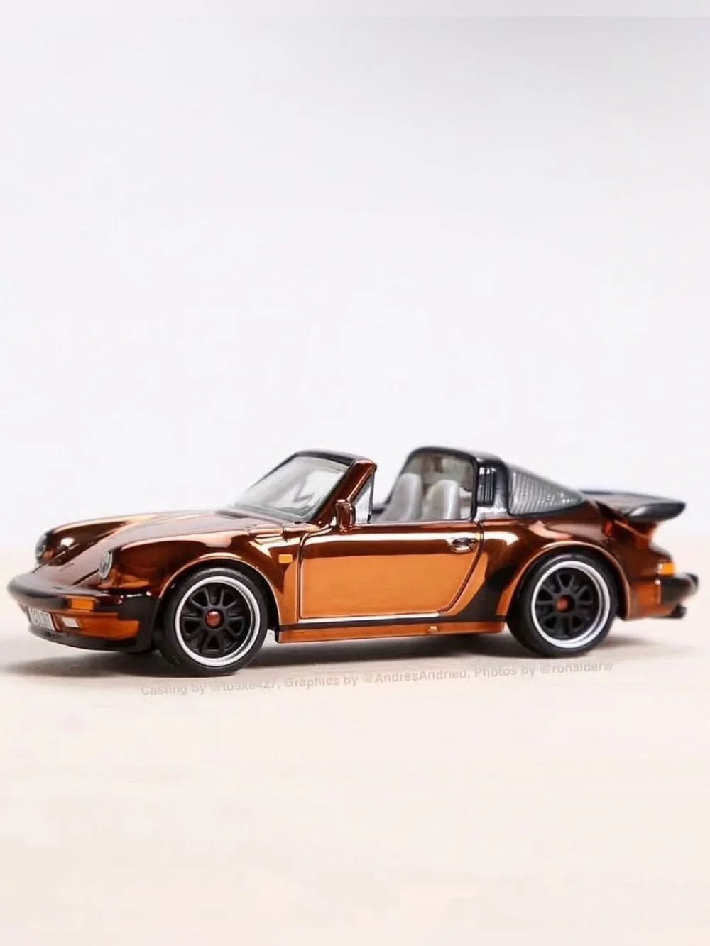 Hot Wheels RLC Exclusive 1988 Porsche 911 Targa Turbo ‘Spectraflame Brown’